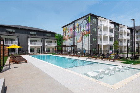 The Flats at Laurel Pine
